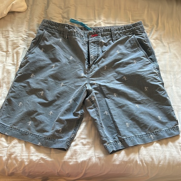 Men’s hybrid swim trunks/casual shorts - Picture 4 of 5